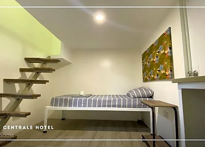Pasay Hotel 3*